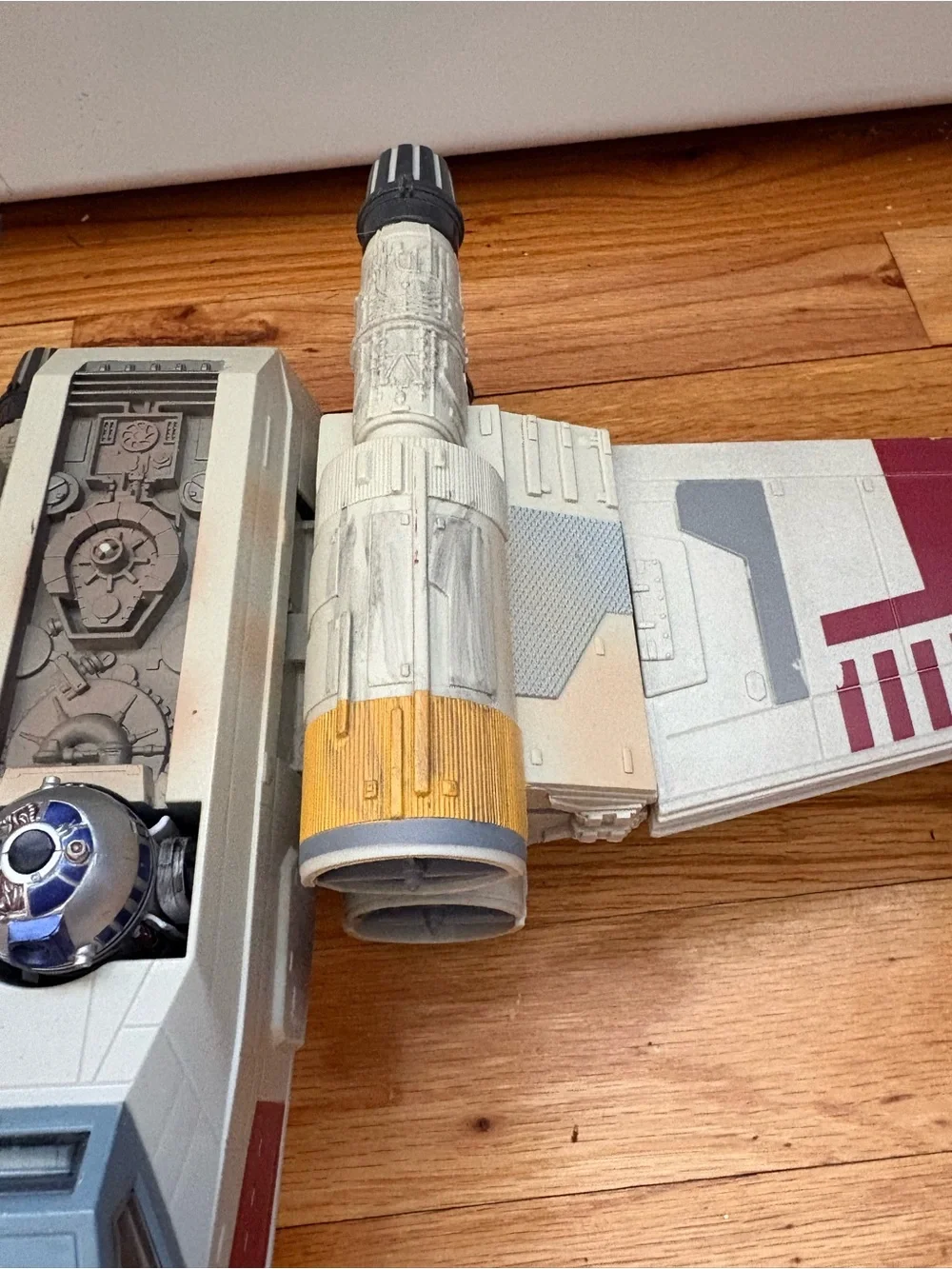 Star Wars X-Wing Starfighter Toy - Beige, Red and Silver
